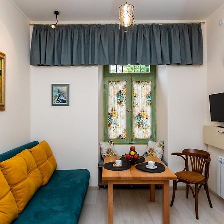 Tamo Rooms Тбилиси Экстерьер фото
